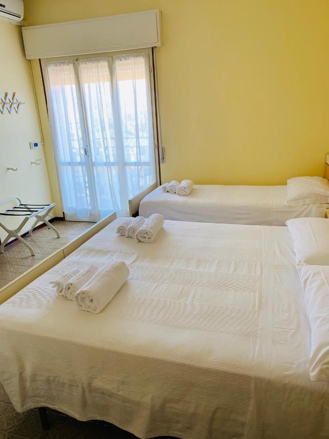 Alice Hotel Cervia Eksteriør bilde