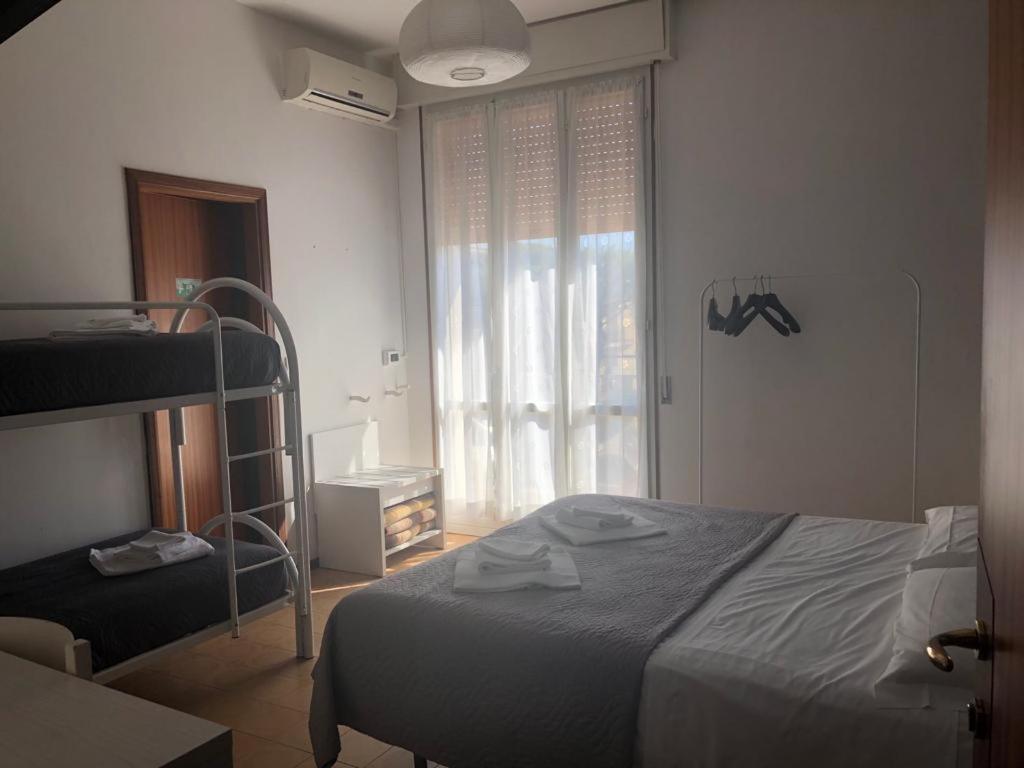 Alice Hotel Cervia Eksteriør bilde